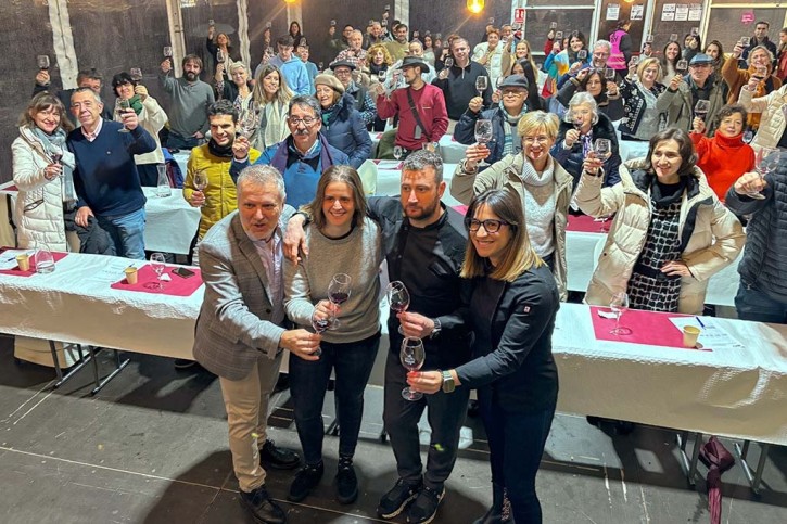 ARDOARABA VOLVIÓ A LLENAR GASTEIZ DE ENTUSIASTAS Y PRODUCTOR ... Imagen 1