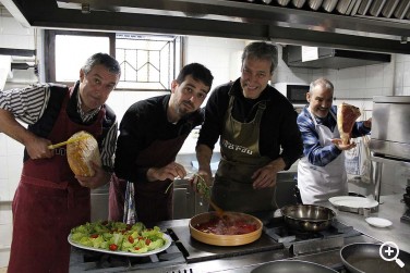 THE GOLDEN APPLE QUARTET: A OCHO MANOS Imagen 1