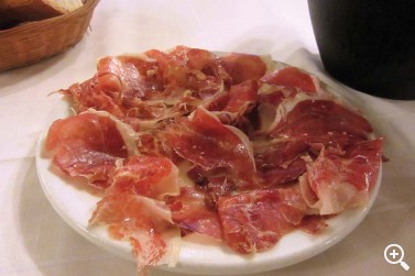 BODEGÓN JOXE MARI: AL MÁS PURO ESTILO DE ORIO Imagen 1