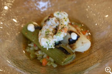 ZIRTA OSTATUA: LA ACOGEDORA CASA DE IKER Y LORENA Imagen 1