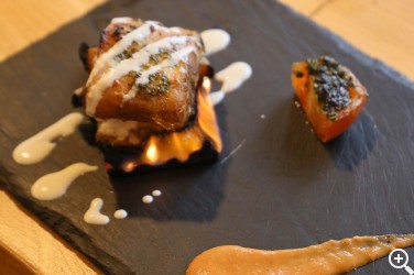 ZIRTA OSTATUA: LA ACOGEDORA CASA DE IKER Y LORENA Imagen 1