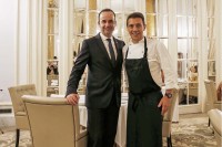 ECHAURREN-MARIA CRISTINA: TU NOMBRE ME SABE A “TIERRA"